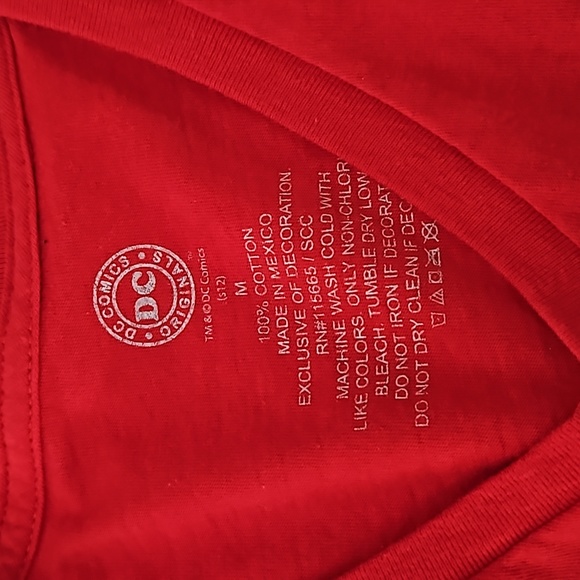 Robin shirt with Detachable cape - Picture 2 of 9